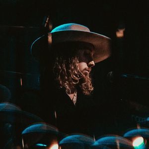 Meet your Posher, Carson